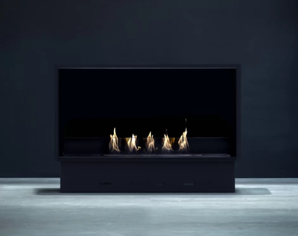 Free standing fireplace